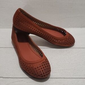 Frye Carson 6 ballet flats Terracota color shoes